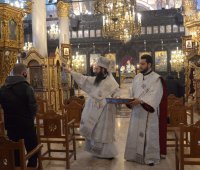 18.04.2020 г. - Велика събота. Вечерня със св. Василиева Литургия в митрополитския храм 