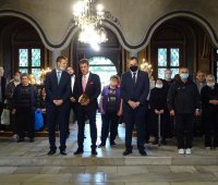 21.05.2020 г. - Архиерейска света Литургия за св. св. Константин и Елена и молебен за празника на град Пазарджик.